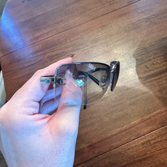 Chanel Vintage Rimless Sunglasses - Picture 3 of 8